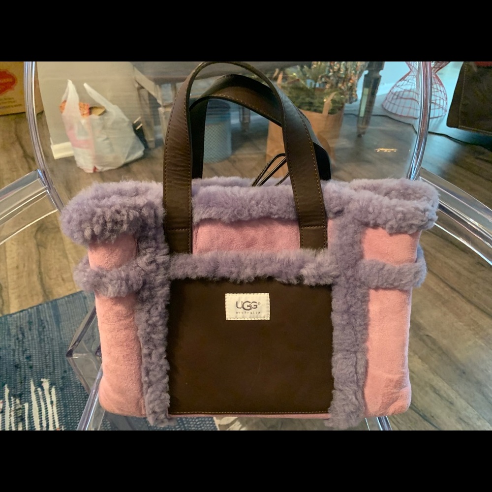 UGG handbag  purple. Unique.